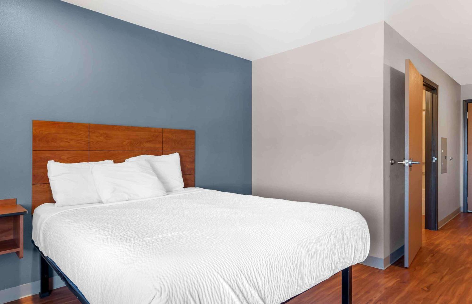 Extended America Select - 3* Colorado Springs